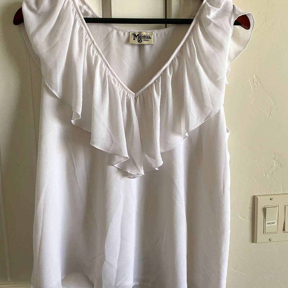 Show me your MUMU flowy top